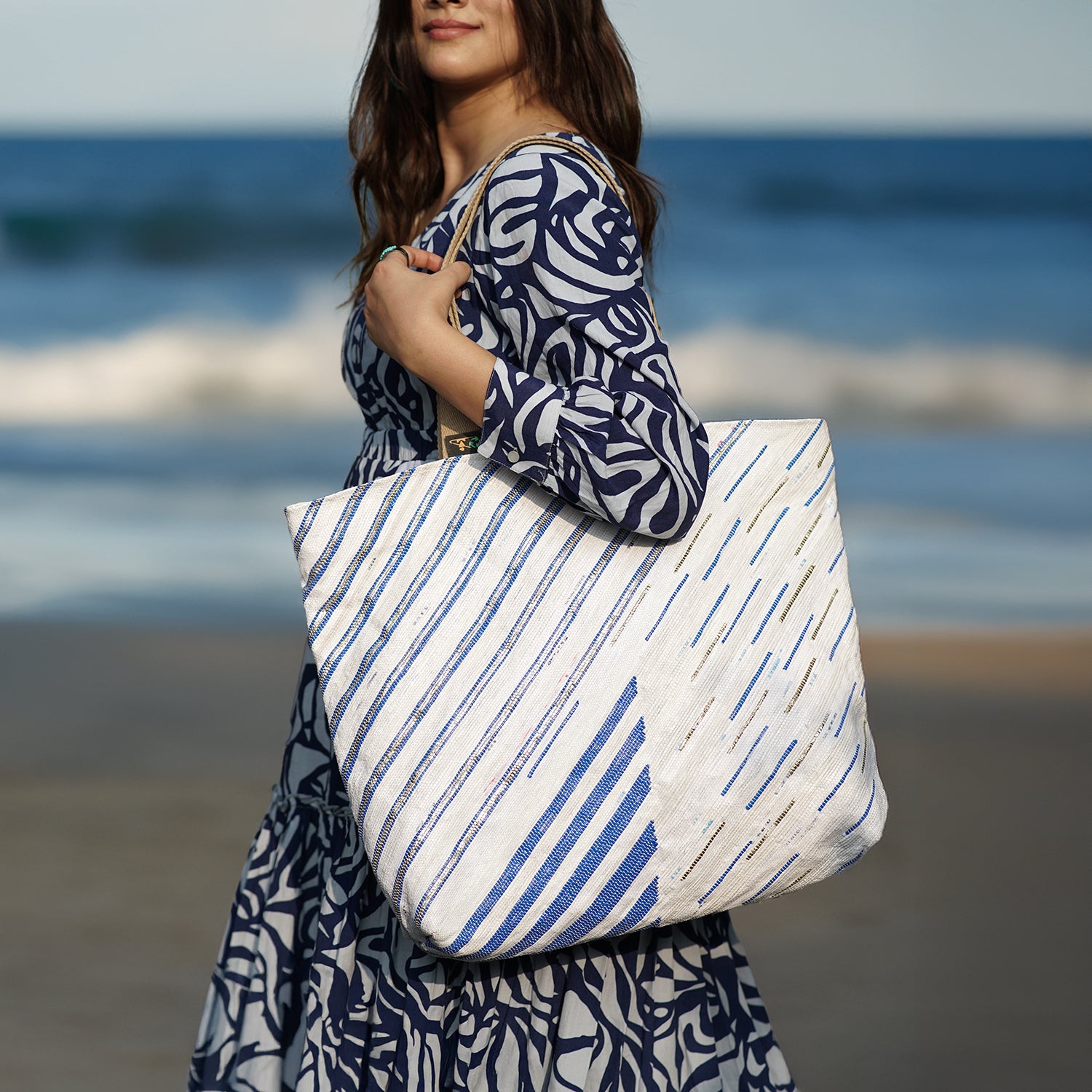 Upcycled Handcrafted Designer Beach Bag (BBD0625-002) PS_W