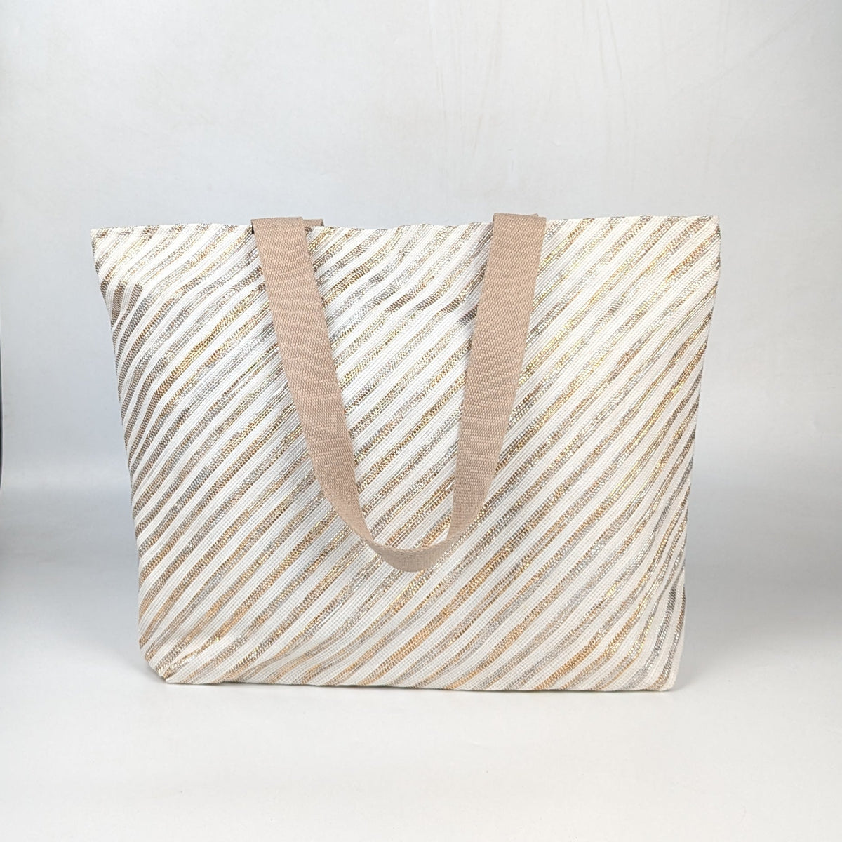 Exclusive Upcycled Handcrafted Beach Bag (BB0826-006)