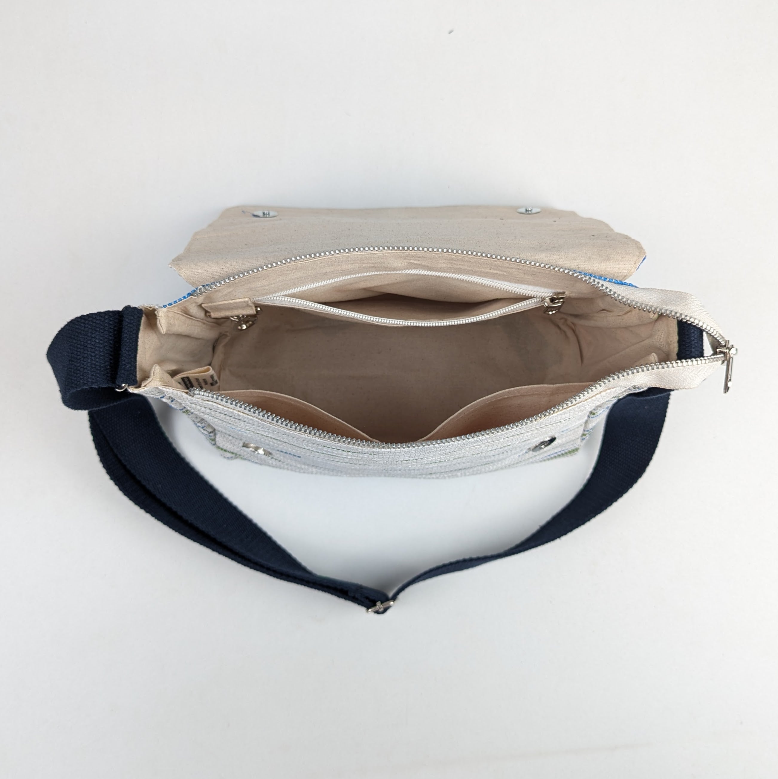 Upcycled Handcrafted Designer Messenger Bag (MBD0126-009) PS_W