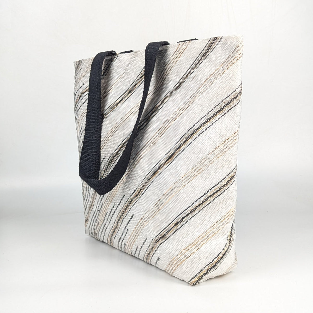 Upcycled Handcrafted Designer Beach Bag (BBD0826-030)