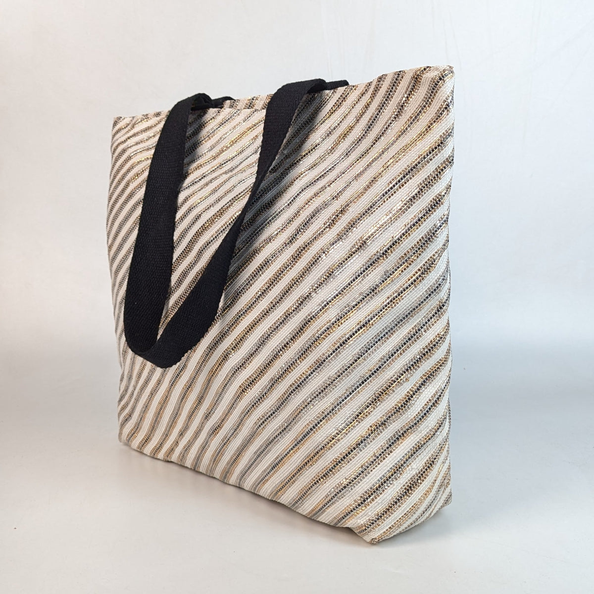 Exclusive Upcycled Handcrafted Beach Bag (BB1026-002)