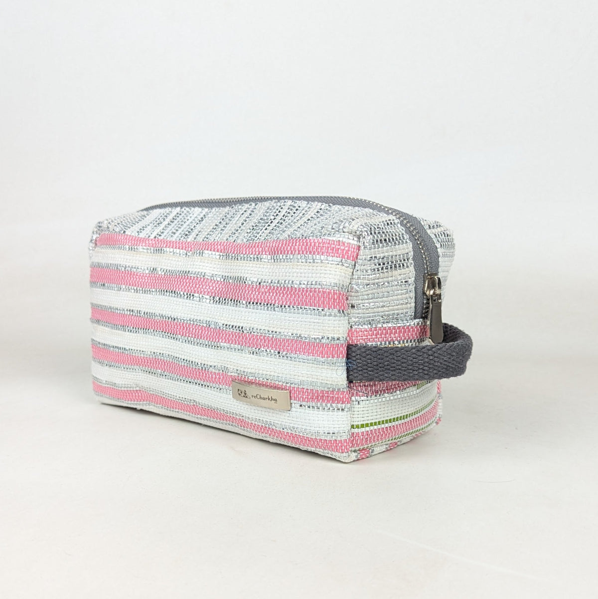 Upcycled Handcrafed Travel Pouch (TK0326-030) PS_W