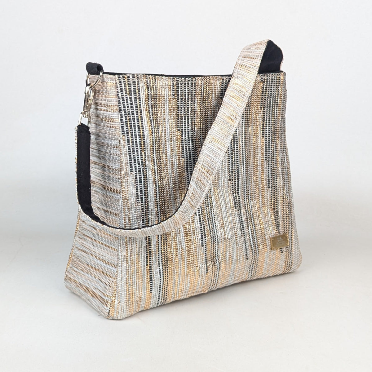 Upcycled Handcrafted Designer Trapeze Tote (TTD0326-003) PS_W