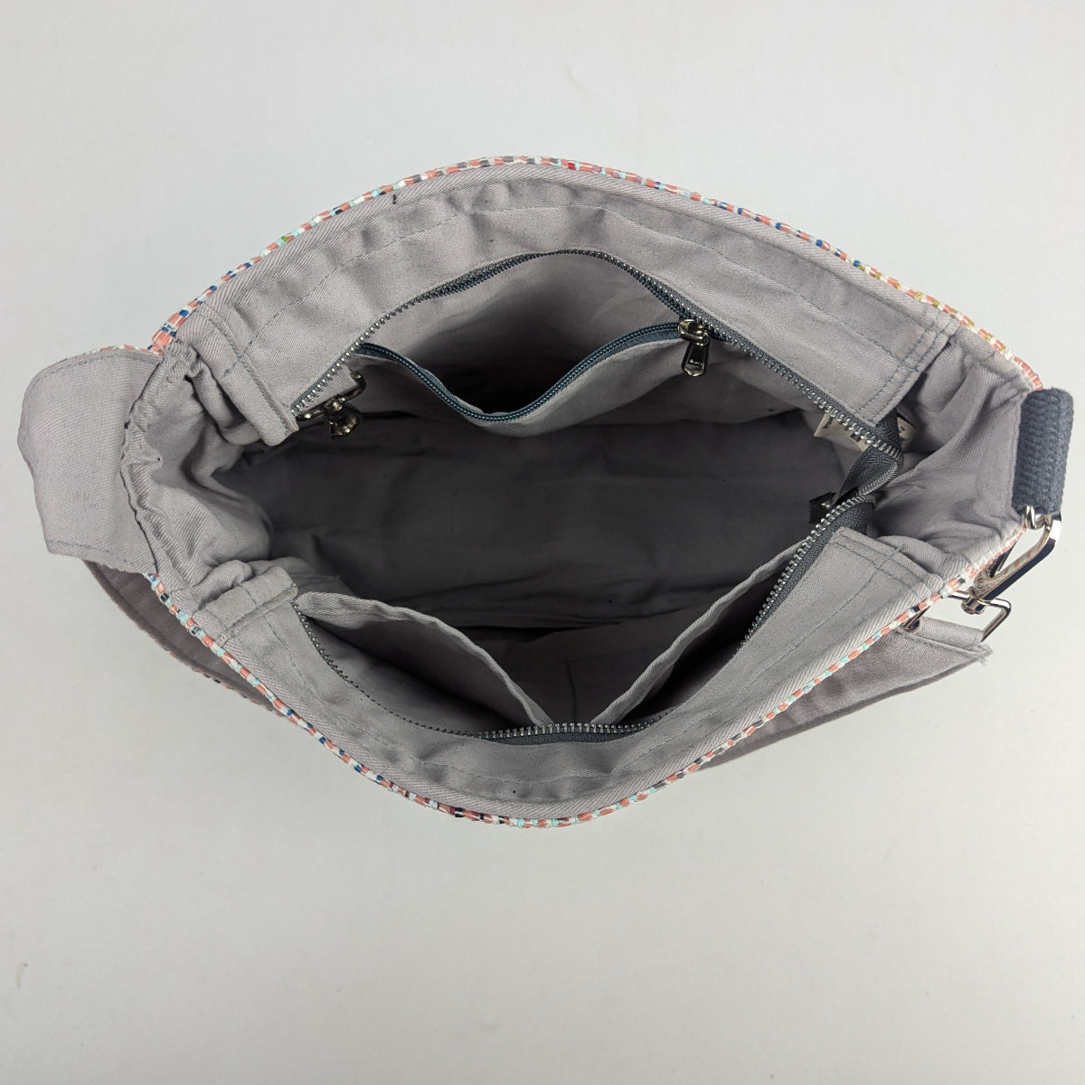 Upcycled Handcrafted Trapeze Tote (TT0126-002) PS_W