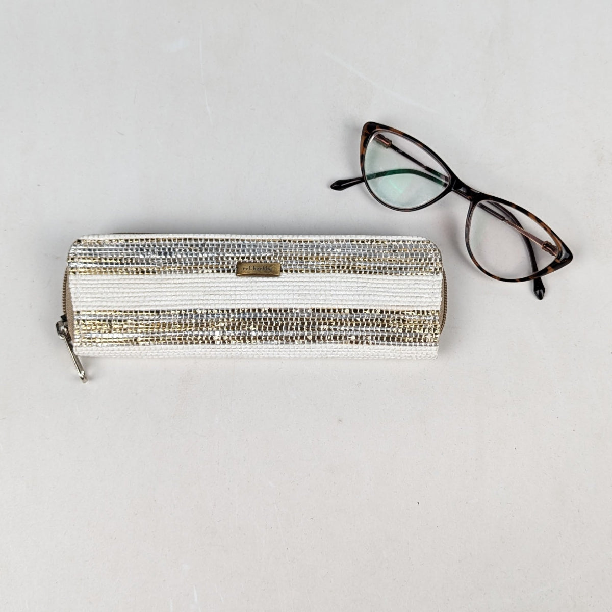 Upcycle Handcrafted Spec Case (SC0426-002) PS_W