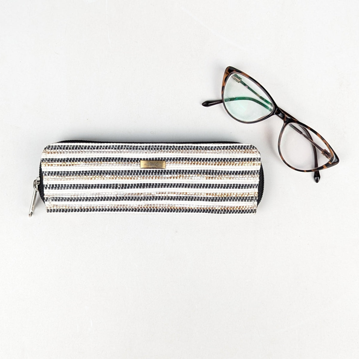 Upcycle Handcrafted Spec Case (SC0426-026) PS_W