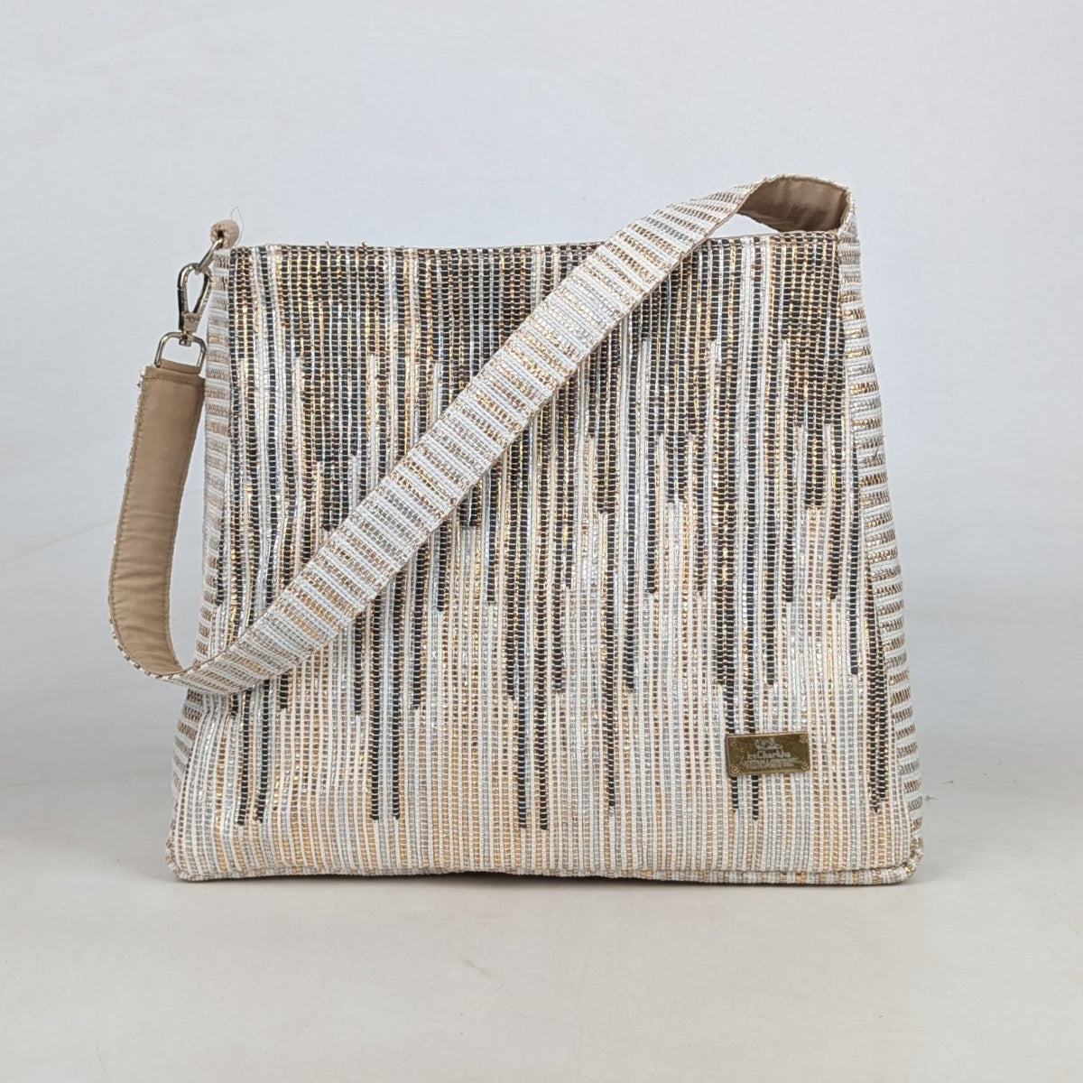 Upcycled Handcrafted Designer Trapeze Tote (TTD0626-011) PS_W