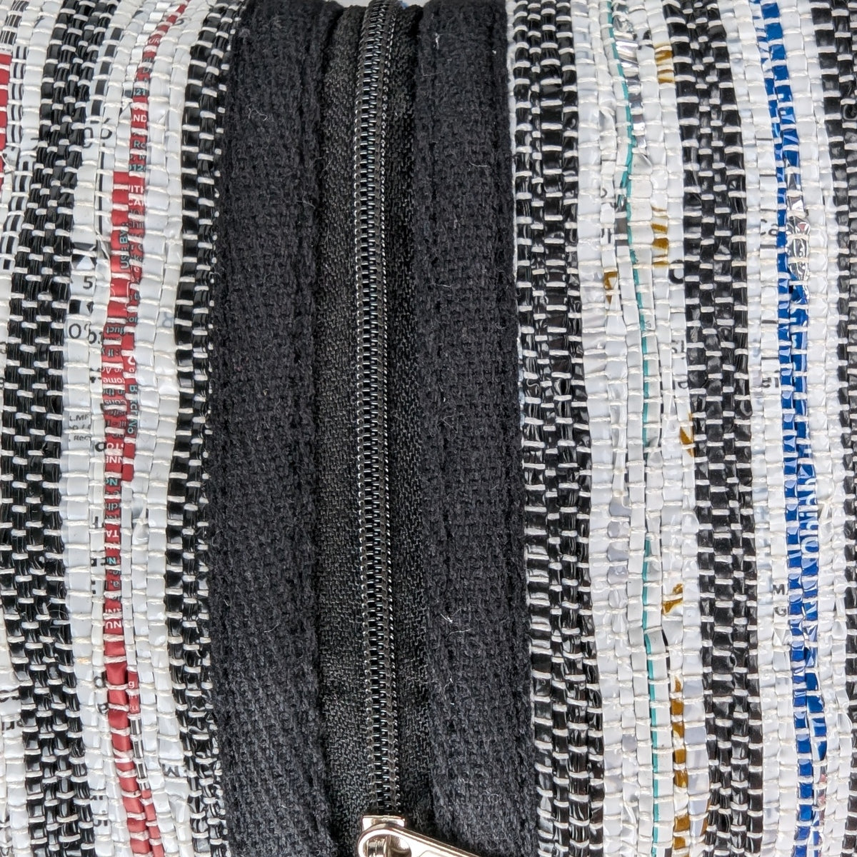 Upcycled Handwoven Mobile Sling (MSL1225-003) PS_W