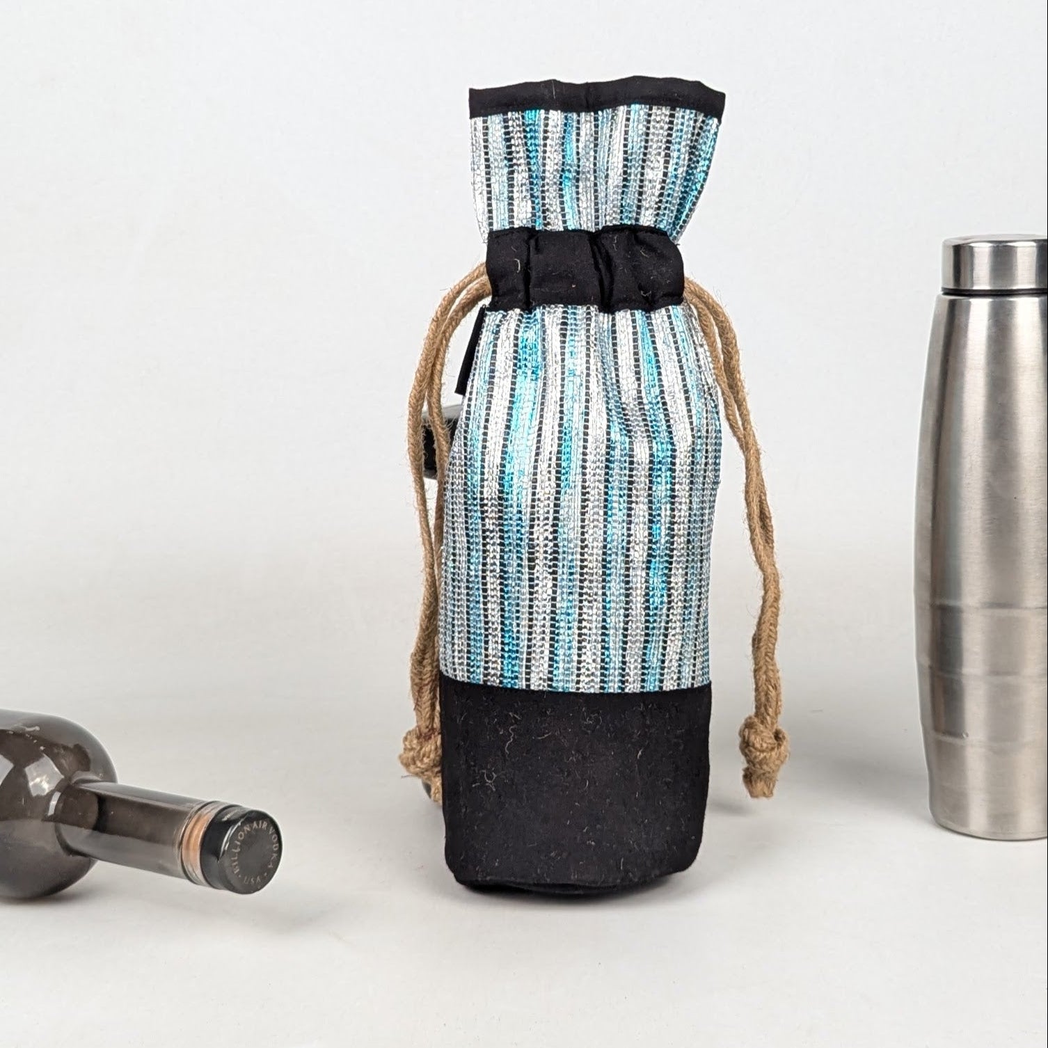 Upcycled Handwoven Wine Bottle Holder (WB0326-001) PS_W