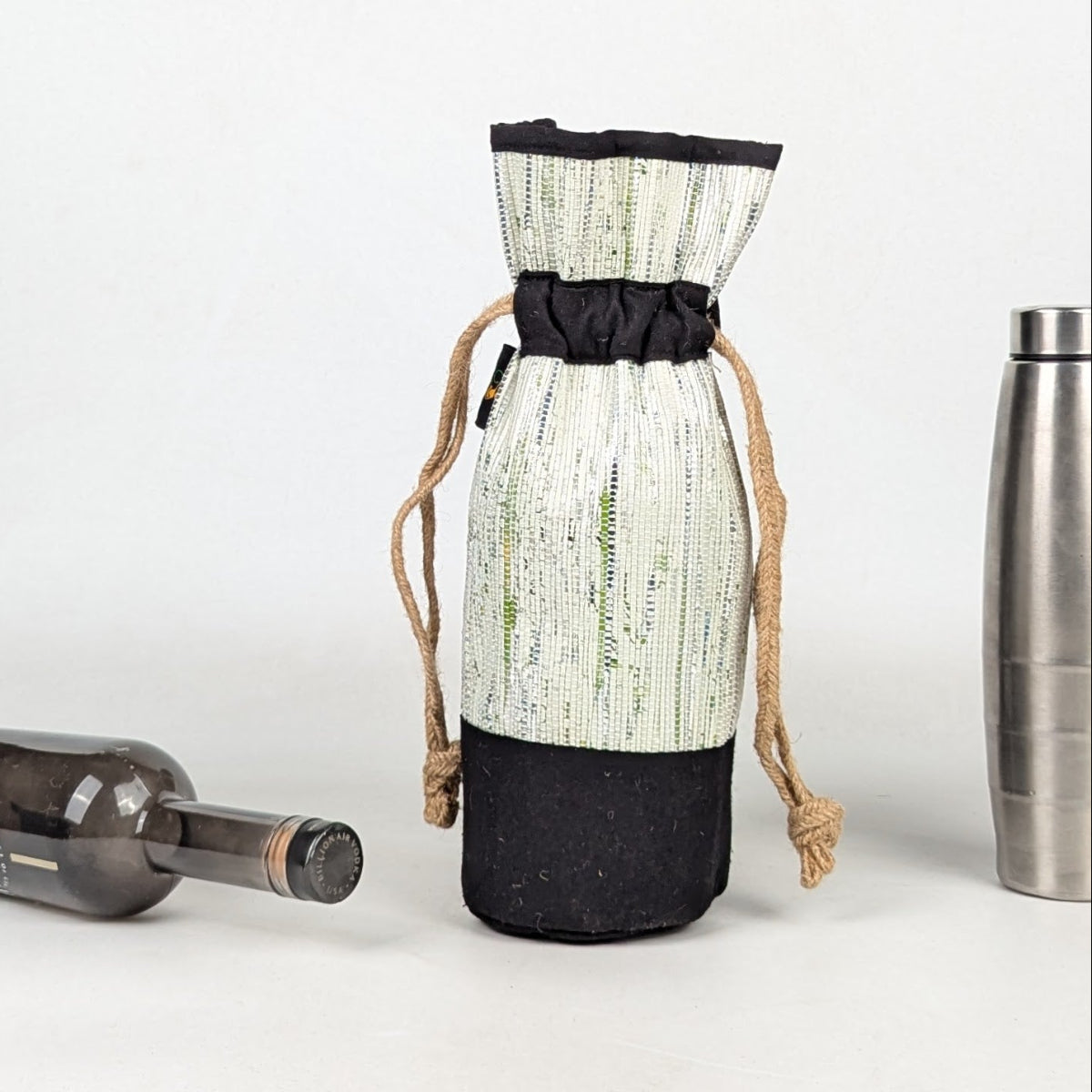 Upcycled Handwoven Wine Bottle Holder (WB0326-003) PS_W