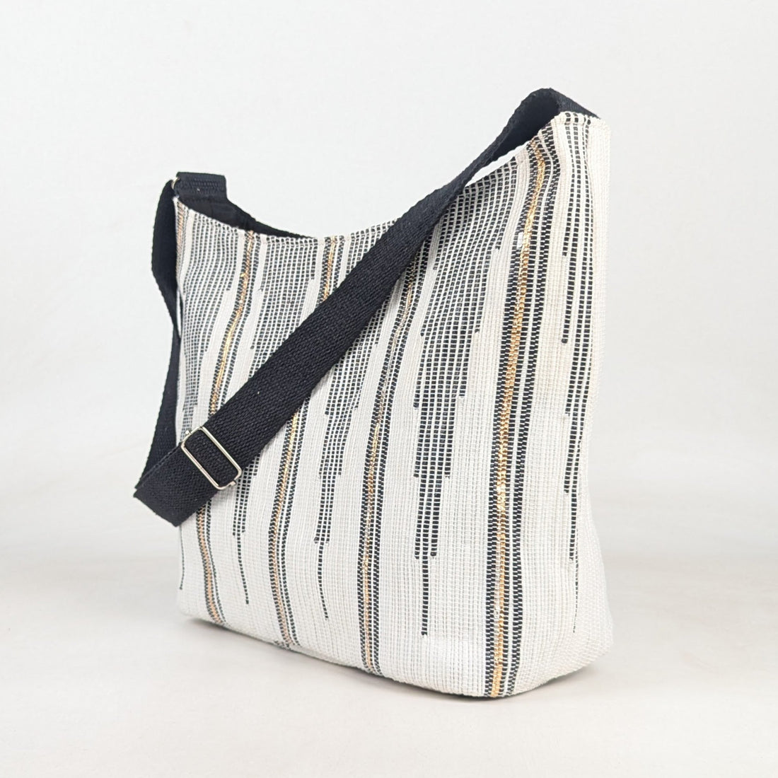 Upcycled Handcrafted Designer Eclipse Jhola Tote (EJD0526-008) PS_W