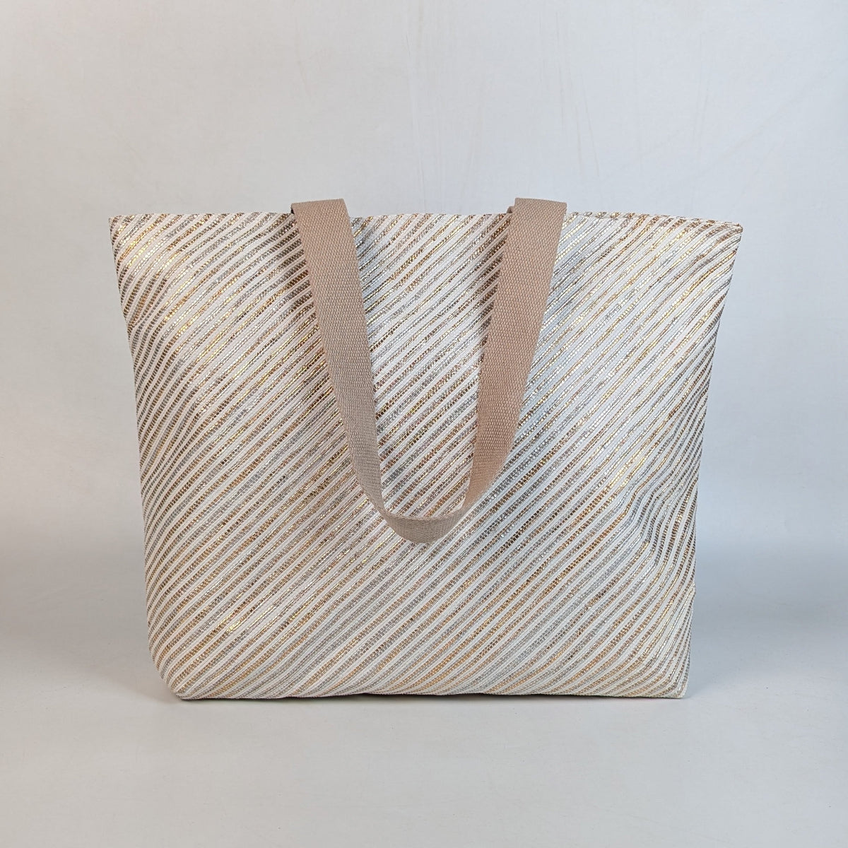 Exclusive Upcycled Handcrafted Beach Bag (BB1026-001)