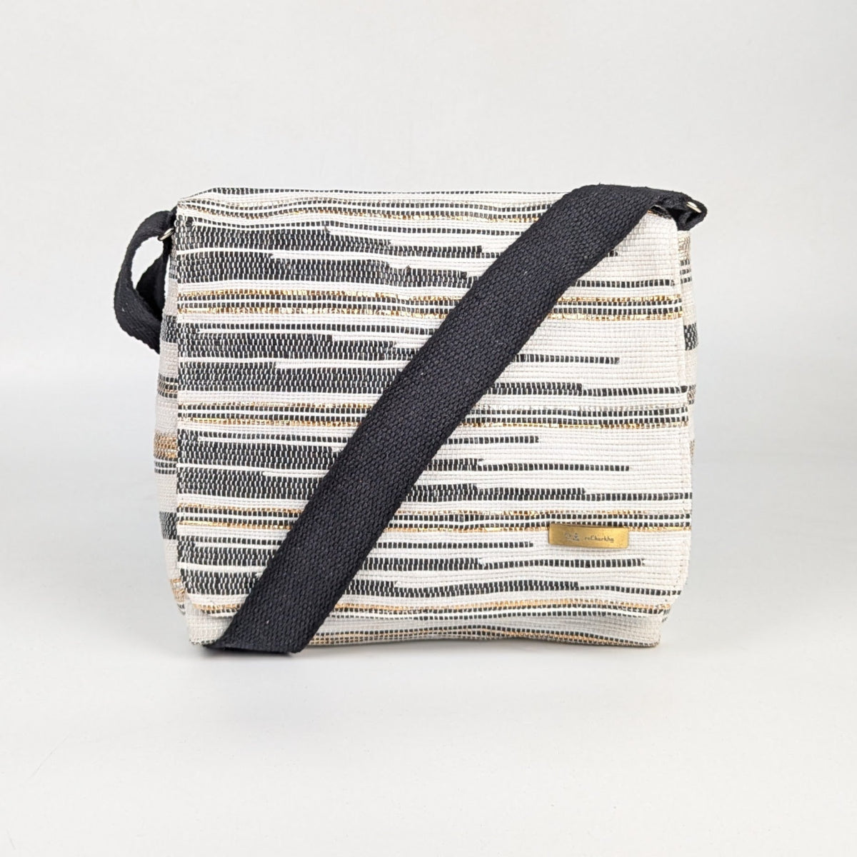 Exclusive Upcycled Handcrafted Designer Messenger Bag (MBD0826-004)