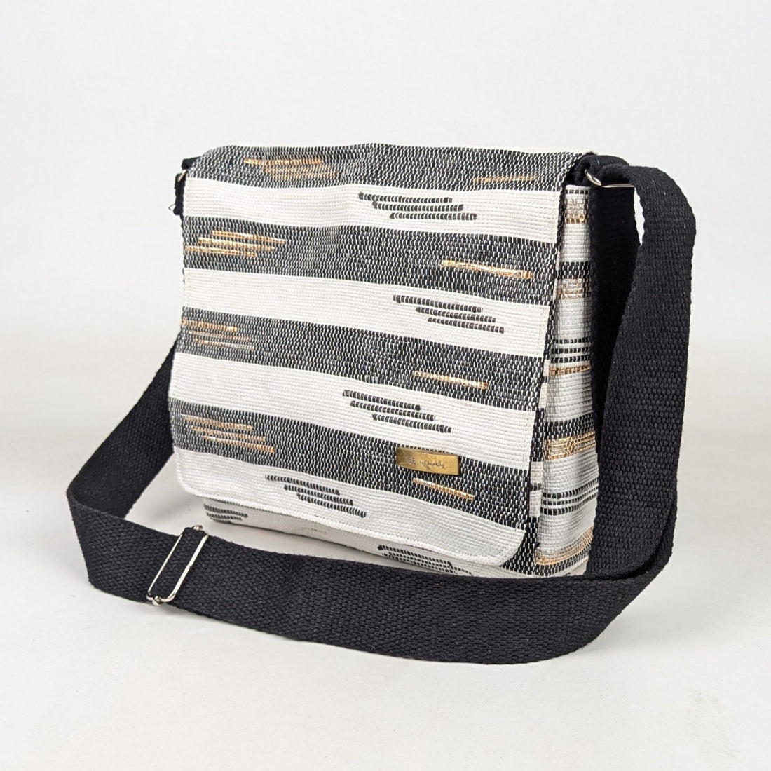 Upcycled Handcrafted Designer Messenger Bag (MBD0326-004) PS_W