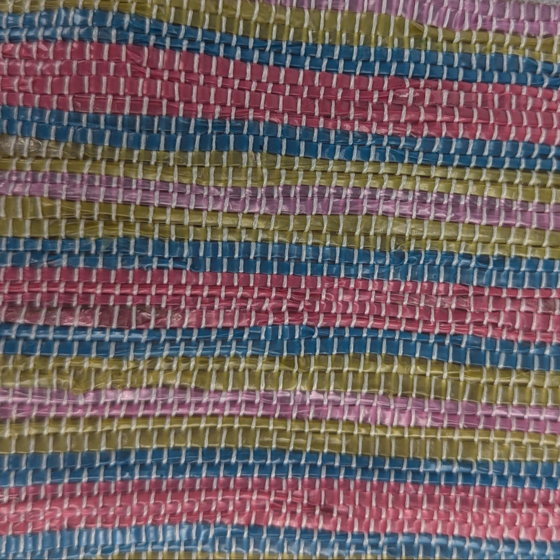 Upcycled Handwoven Mobile Sling (MSL0126-019) PS_W