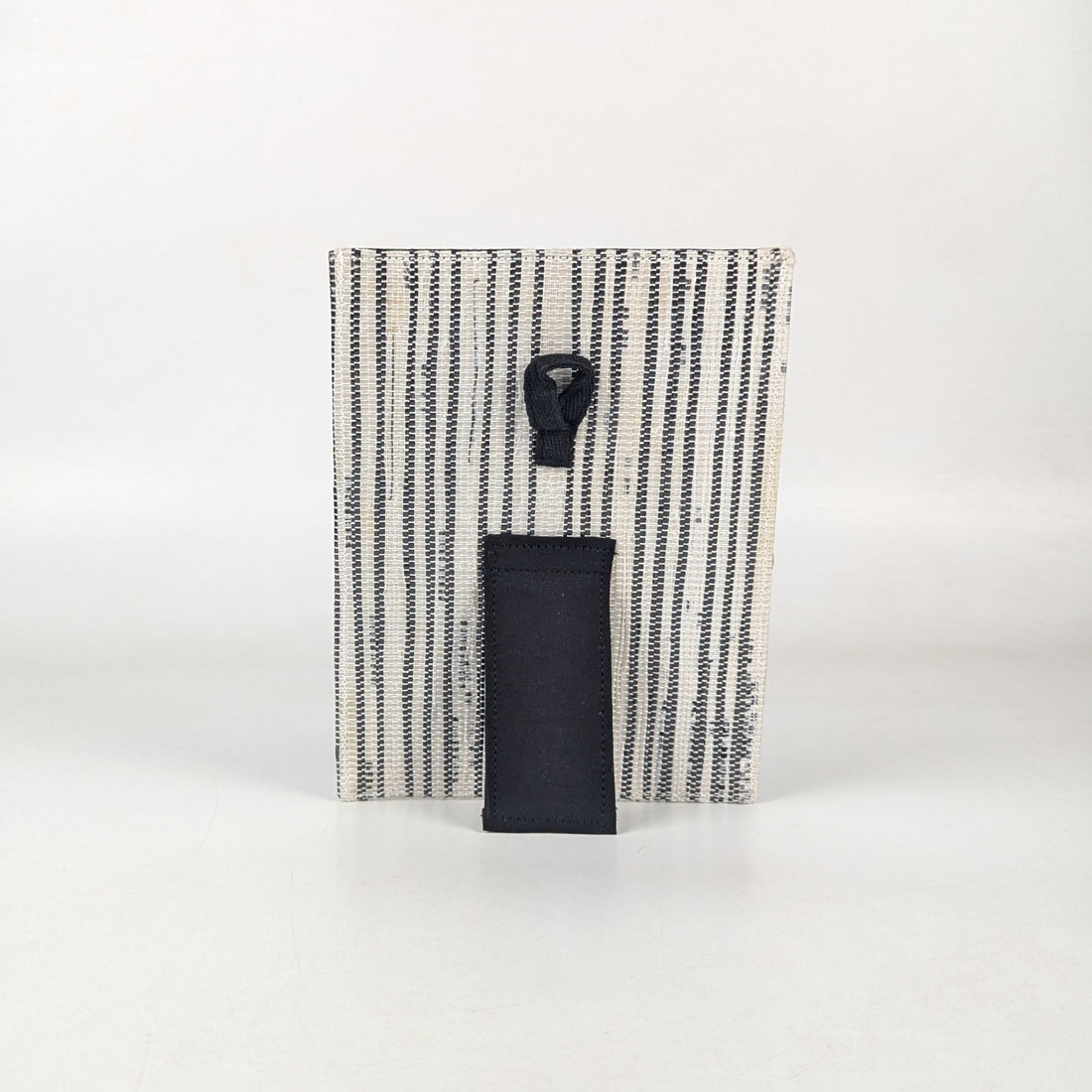 Upcycled Handwoven Frame It (FI0625-011) PS_W