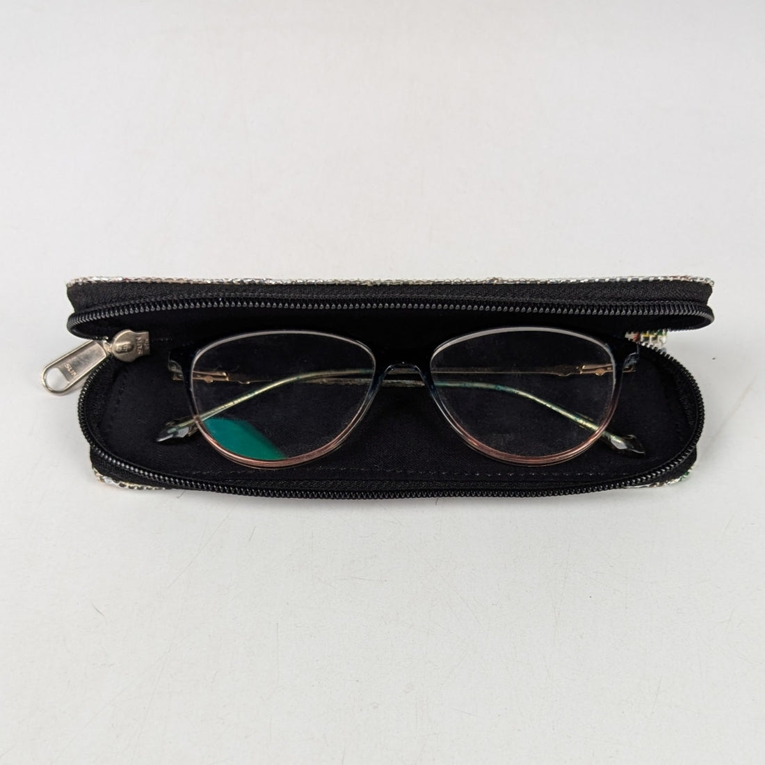 Upcycle Handcrafted Spec Case (SC0825-014) PS_W
