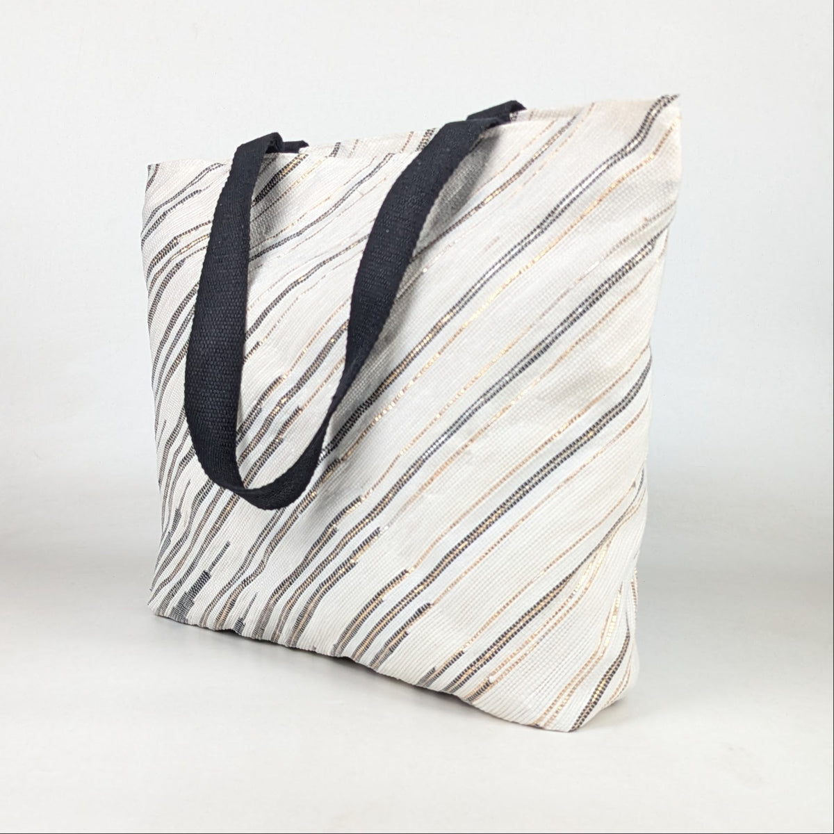 Upcycled Handcrafted Designer Beach Bag (BBD0426-003) PS_W