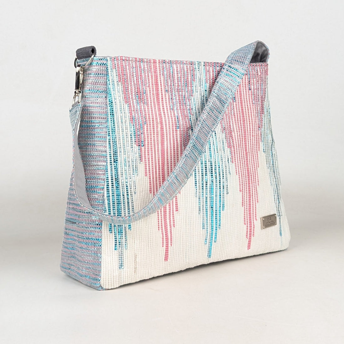 Upcycled Handcrafted Designer Trapeze Tote (TTD0426-007) PS_W