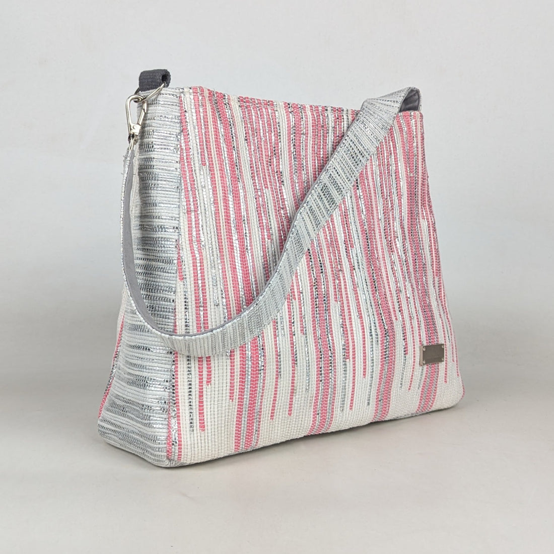 Upcycled Handcrafted Designer Trapeze Tote (TTD0426-008) PS_W