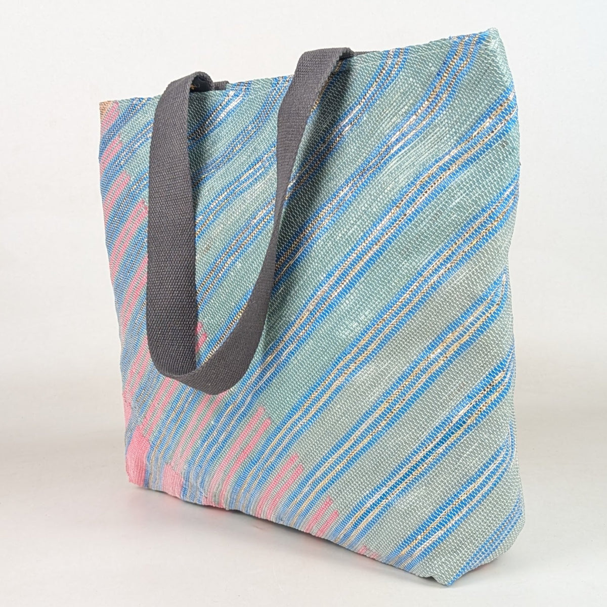 Upcycled Handcrafted Designer Beach Bag (BBD0426-012) PS_W