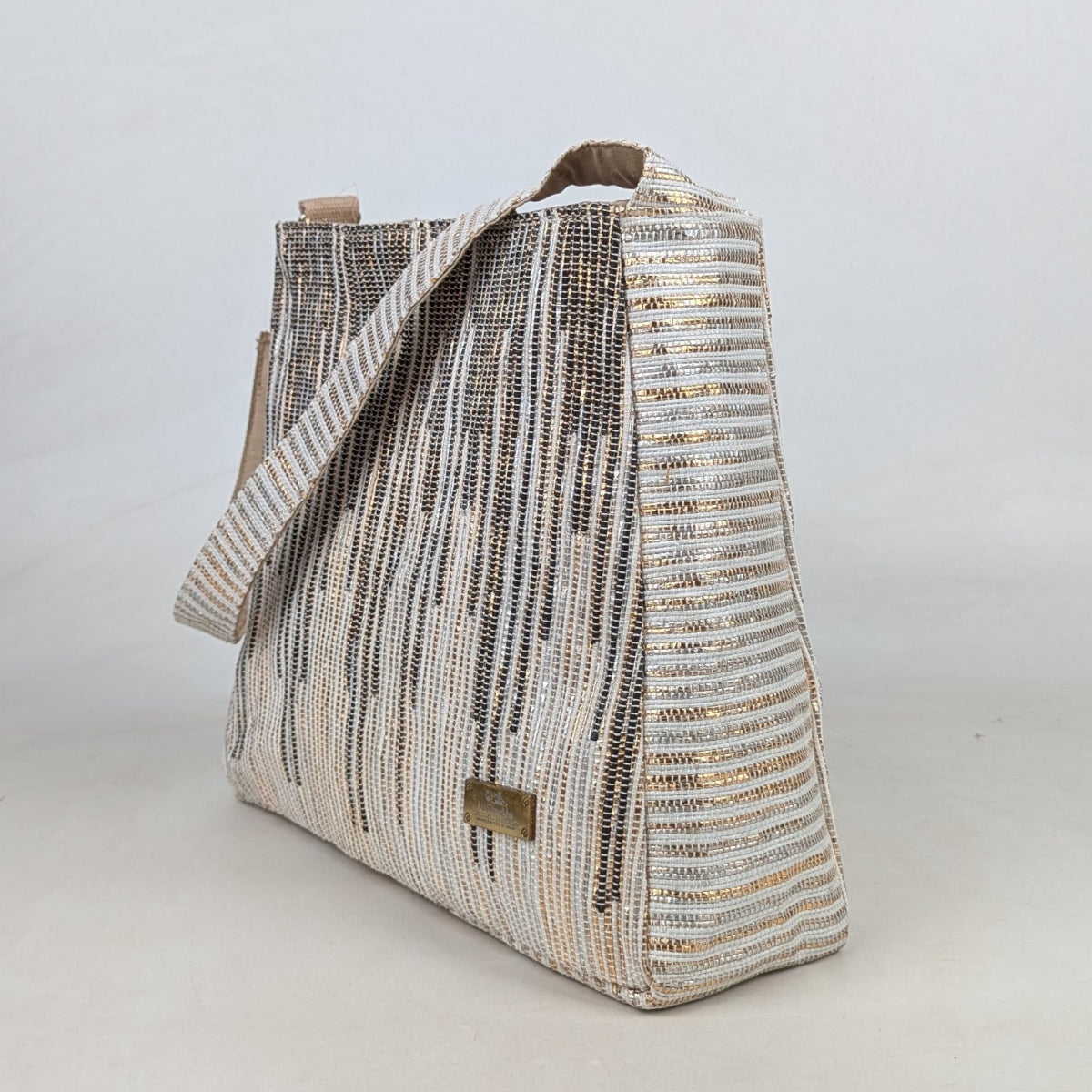 Upcycled Handcrafted Designer Trapeze Tote (TTD0626-011) PS_W