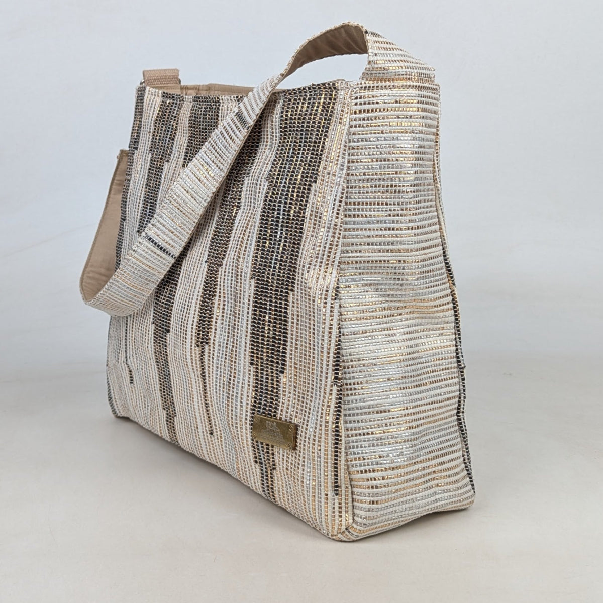 Upcycled Handcrafted Designer Trapeze Tote (TTD0626-013) PS_W