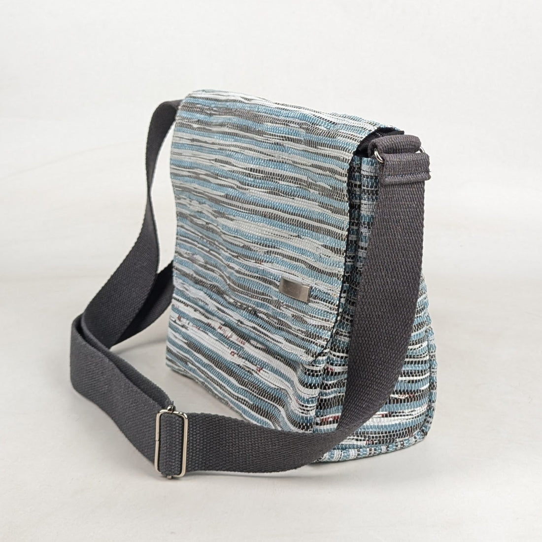 Upcycled Handcrafted Messenger Bag (MB0726-006)