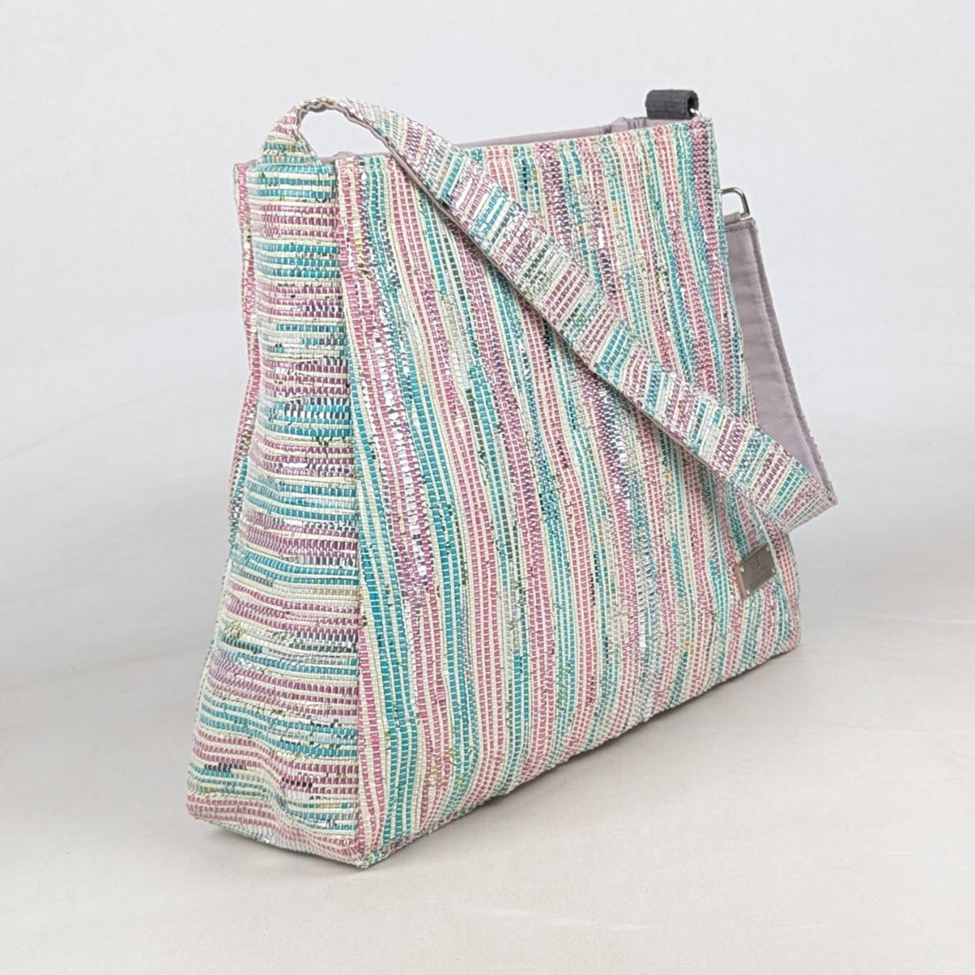 Upcycled Handcrafted Trapeze Tote (TT0726-003)
