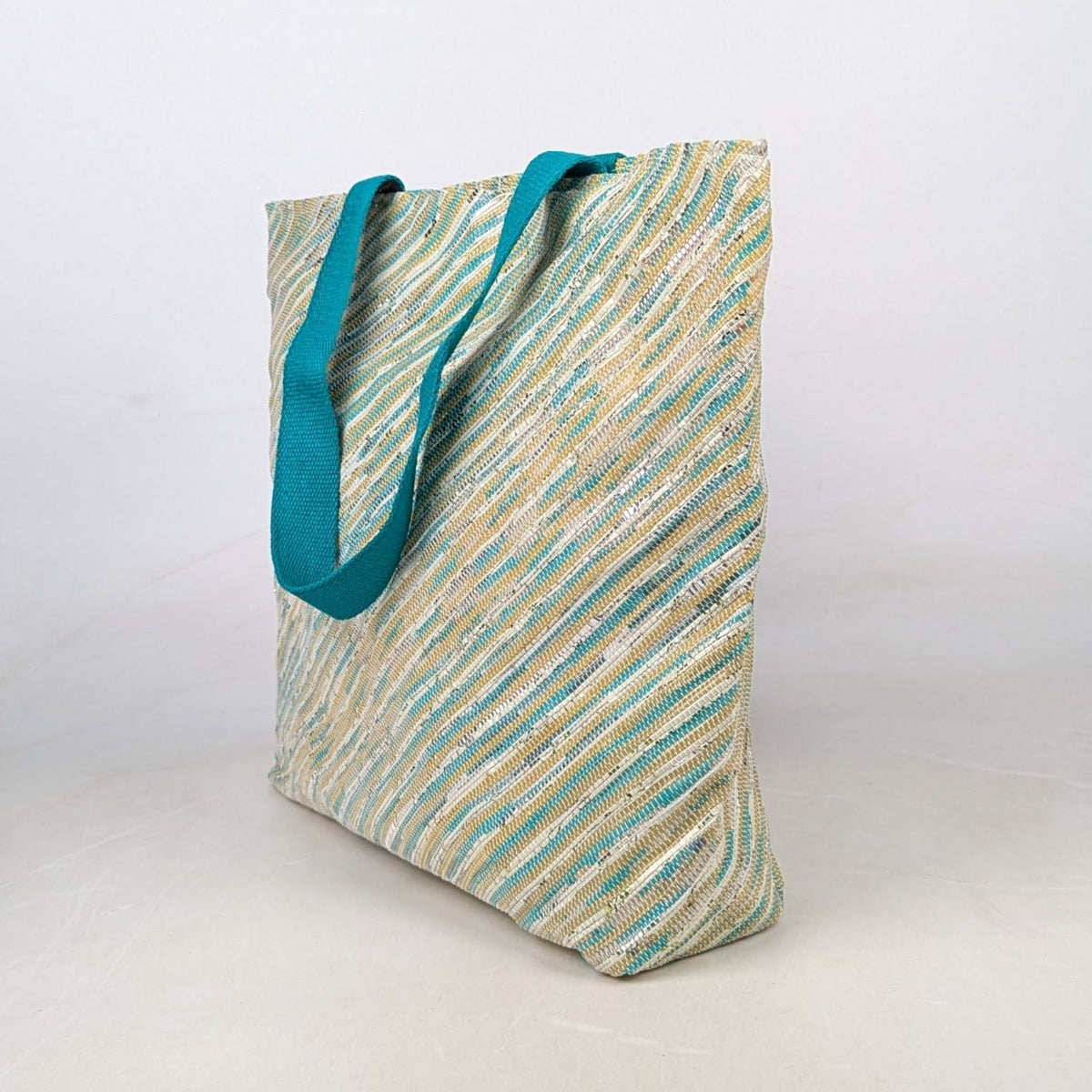 Upcycled Handcrafted Beach Bag (BB0826-014)
