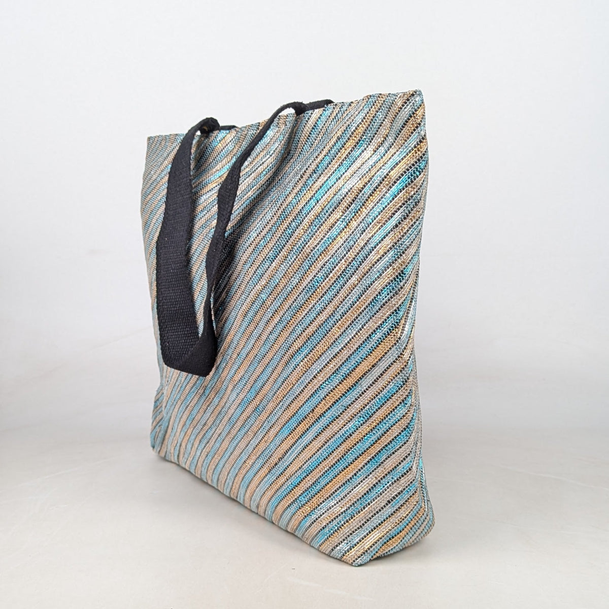 Upcycled Handcrafted Beach Bag (BB0826-018)