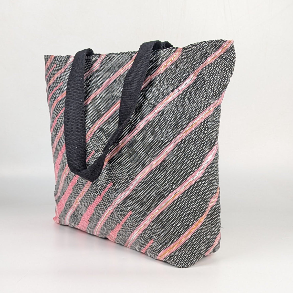 Upcycled Handcrafted Designer Beach Bag (BBD0826-027)