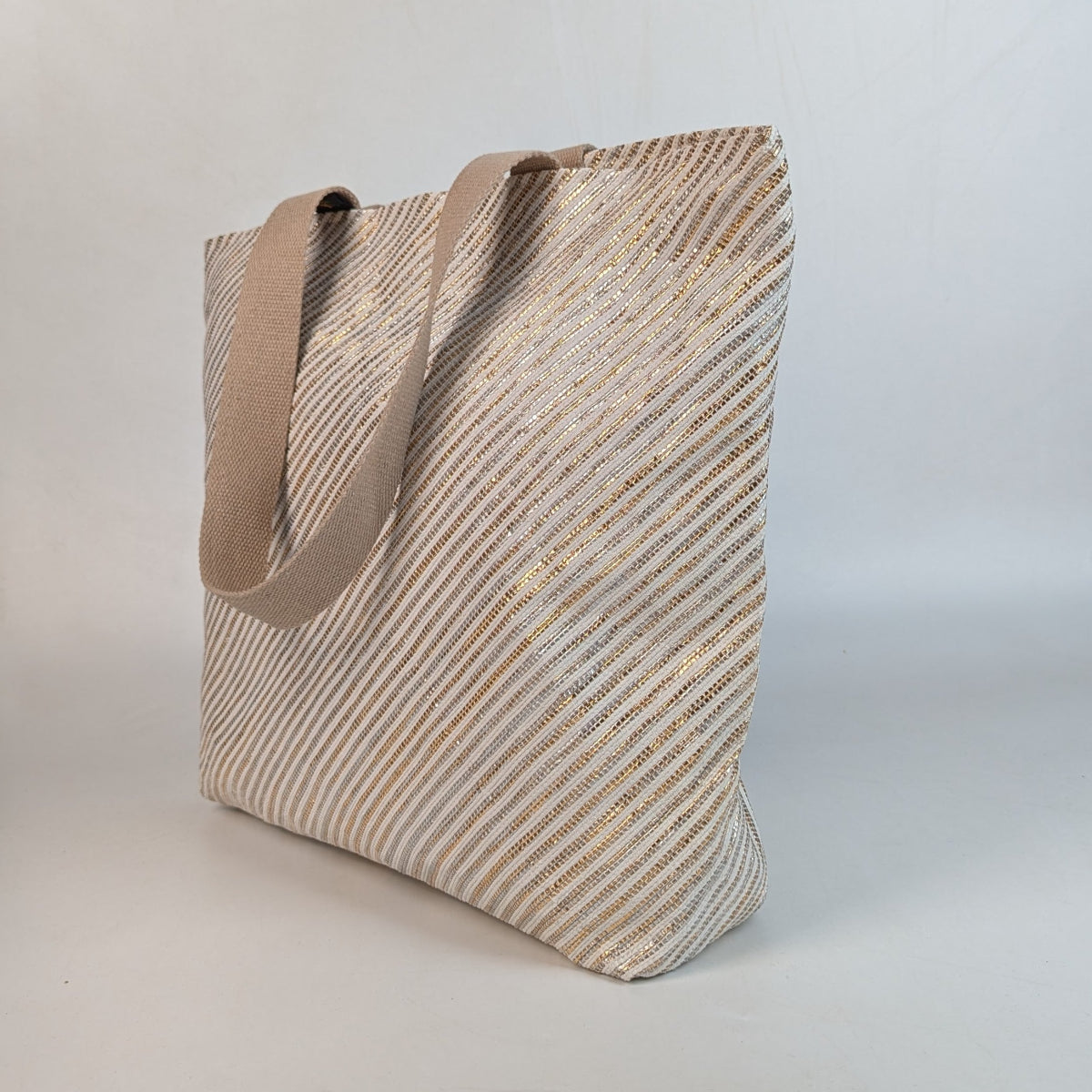 Exclusive Upcycled Handcrafted Beach Bag (BB1026-001)