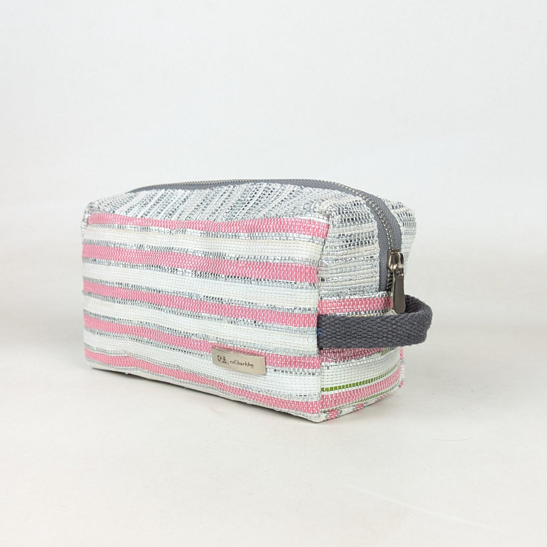 Upcycled Handcrafed Travel Pouch (TK0326-030) PS_W