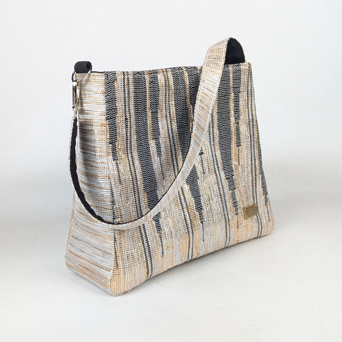 Upcycled Handcrafted Designer Trapeze Tote (TTD0326-004) PS_W