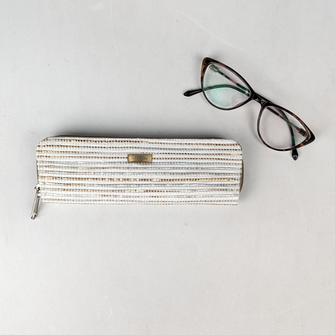 Upcycle Handcrafted Spec Case (SC0426-005) PS_W