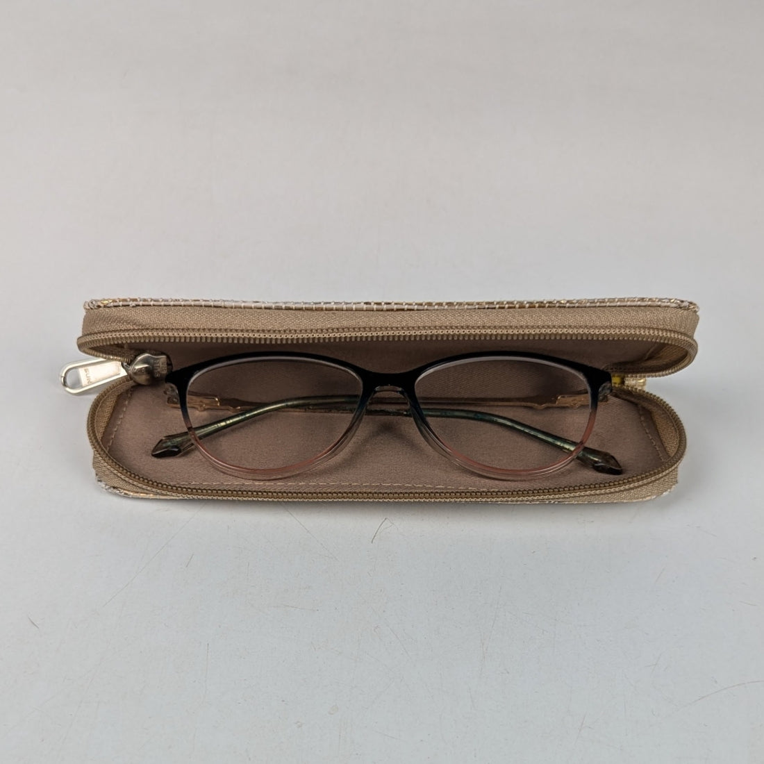 Upcycle Handcrafted Spec Case (SC0825-002) PS_W