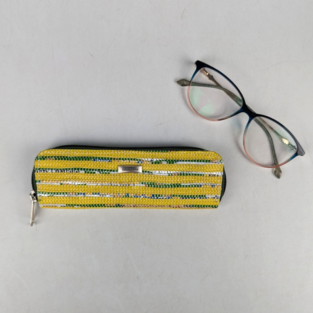 Upcycle Handcrafted Spec Case (SC1025-004) PS_W