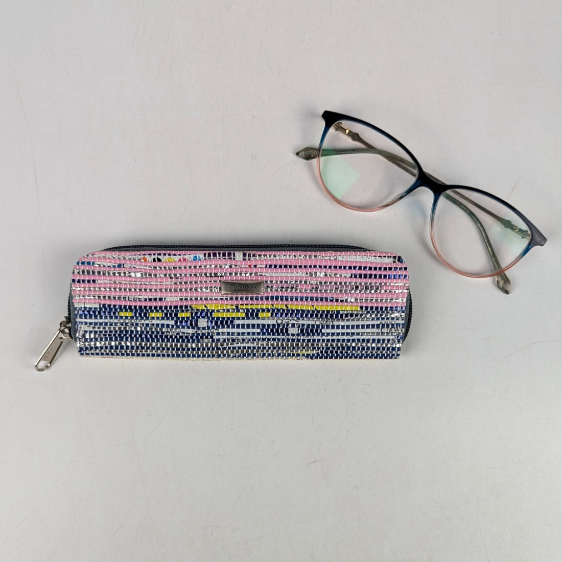 Upcycle Handcrafted Spec Case (SC1025-024) PS_W