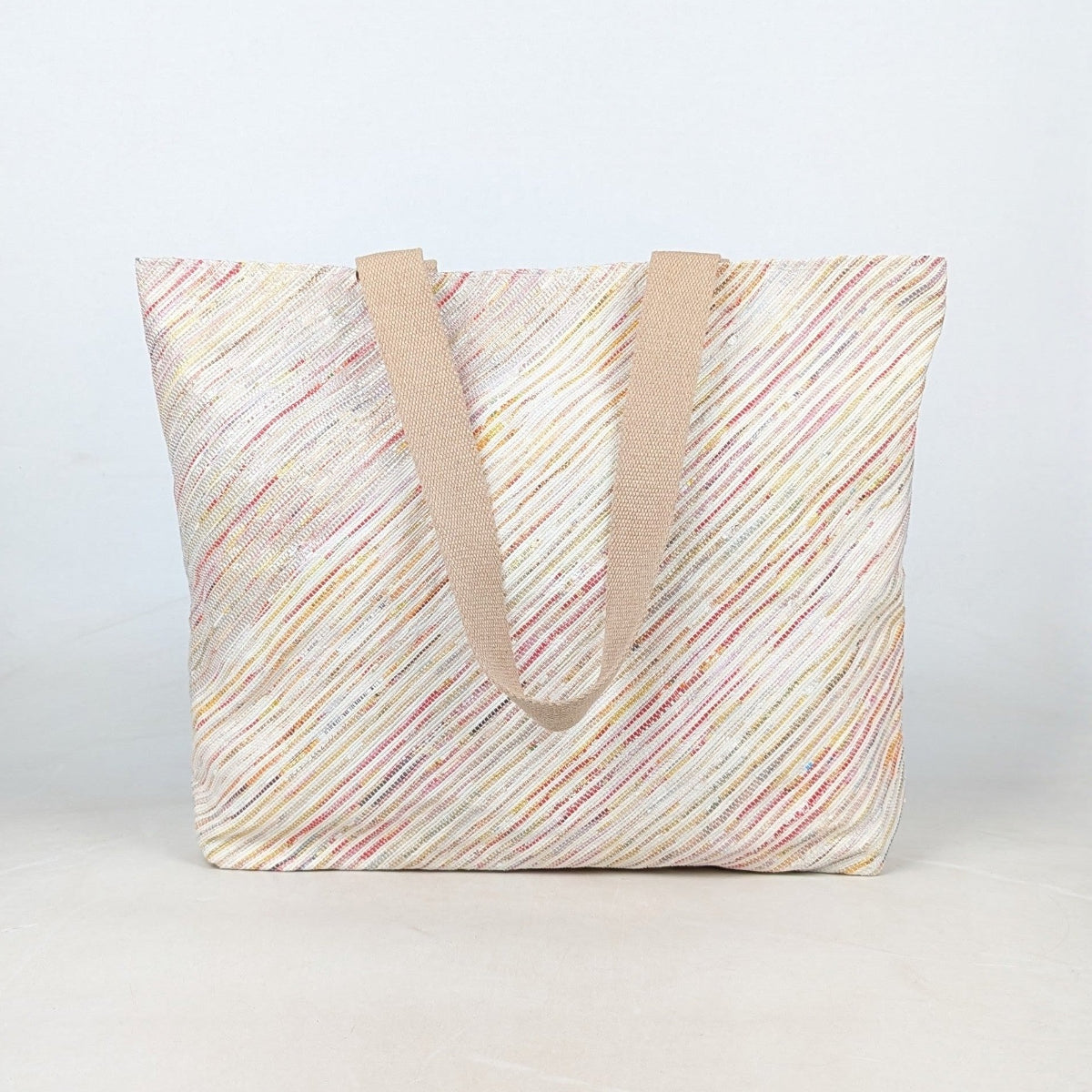 Upcycled Handcrafted Beach Bag (BB0826-015)