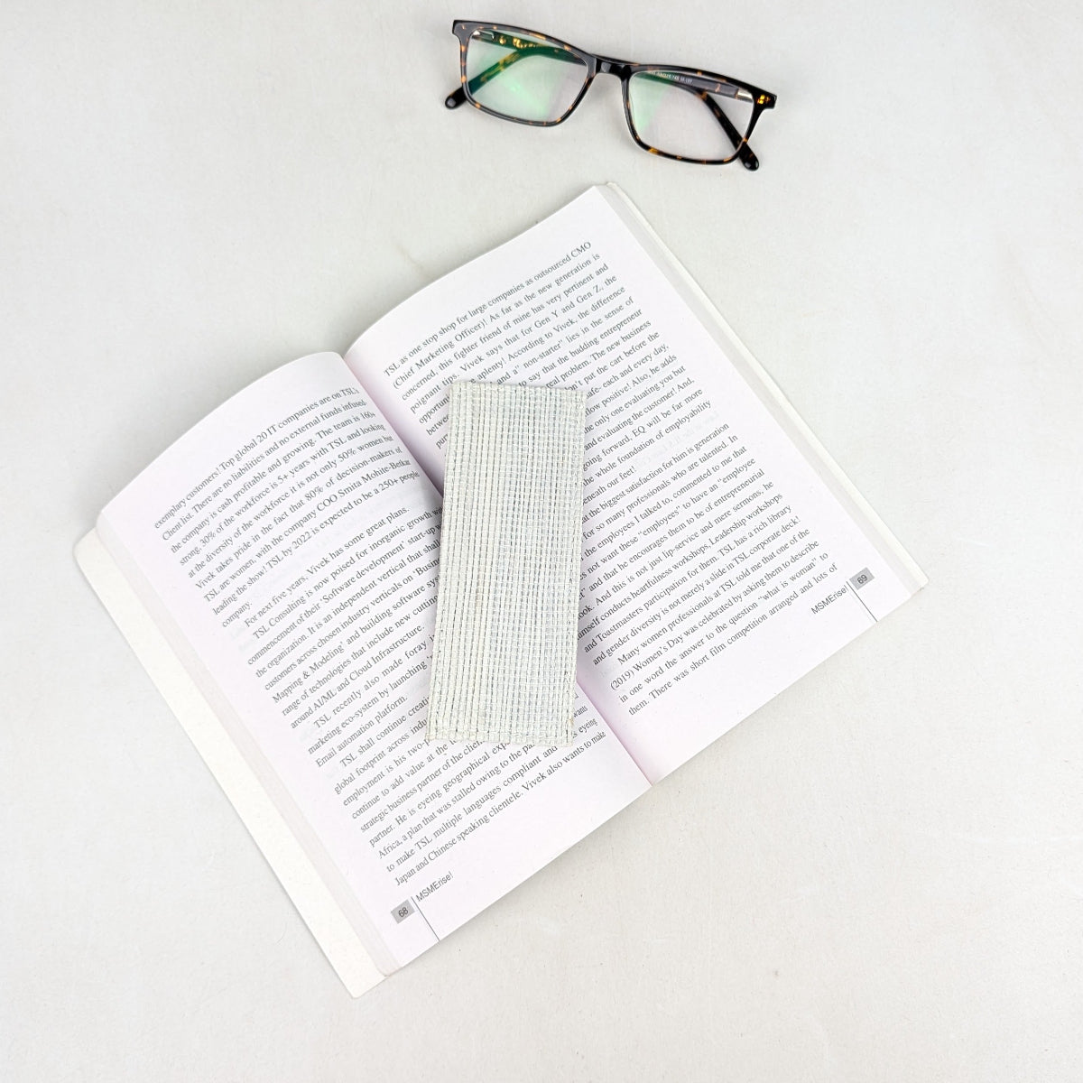Upcycled Handcrafted Bookmark (BM0826-022) 