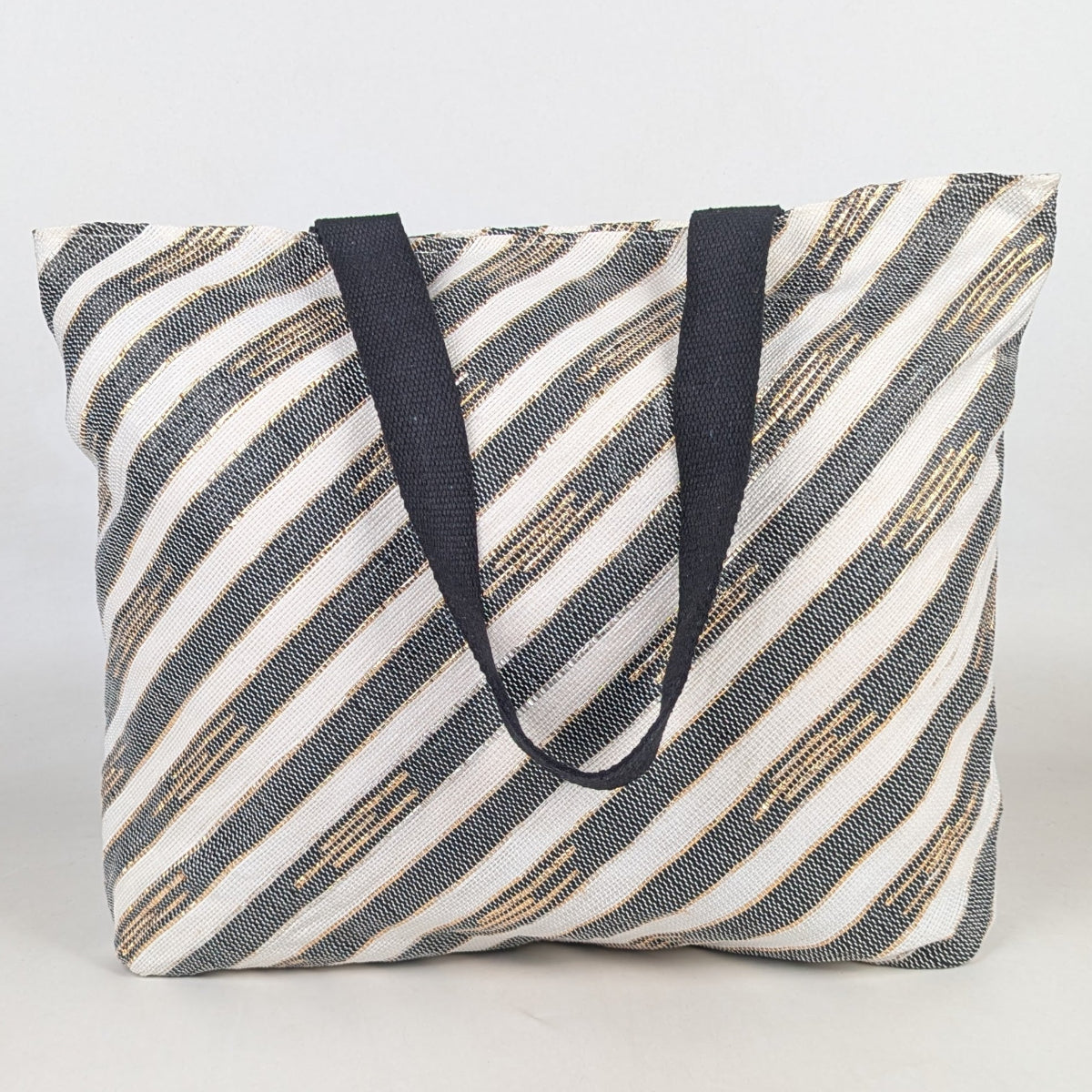 Upcycled Handcrafted Designer Beach Bag (BBD0426-011) PS_W