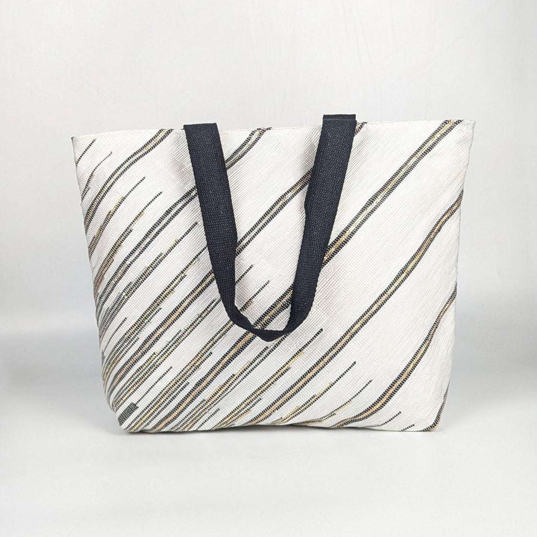 Upcycled Handcrafted Designer Beach Bag (BBD0826-022)