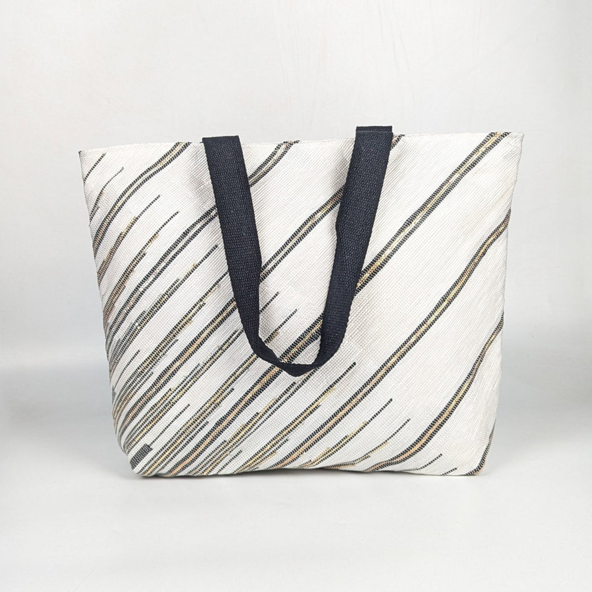 Upcycled Handcrafted Designer Beach Bag (BBD0826-022)