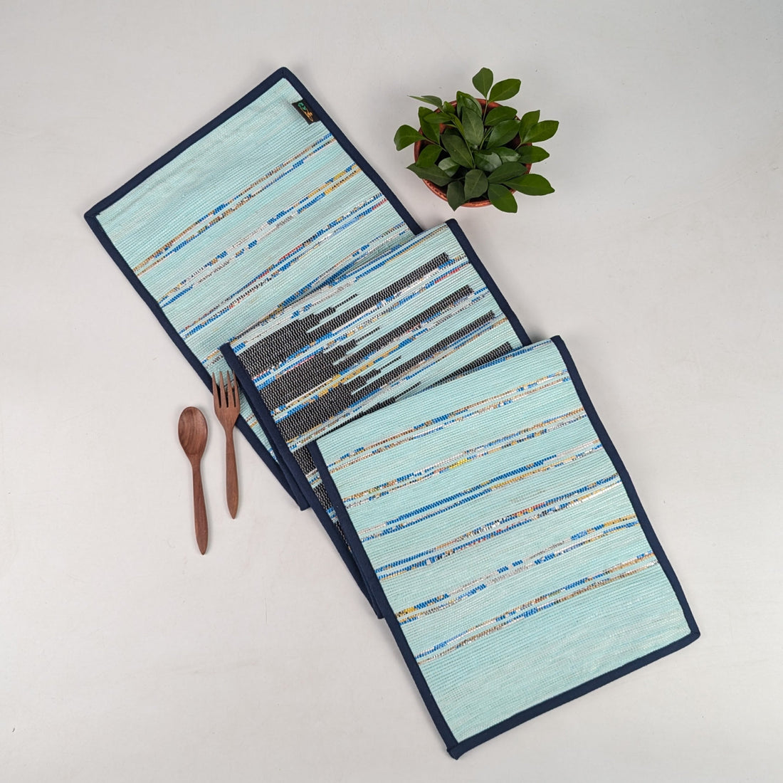 Designer Table Runner (TRD0525-002) PS_W