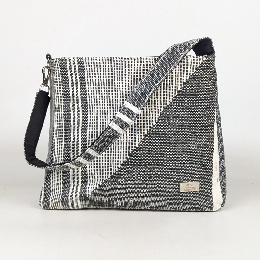 Upcycled Handcrafted Designer Trapeze Tote (TTD0326-008) PS_W