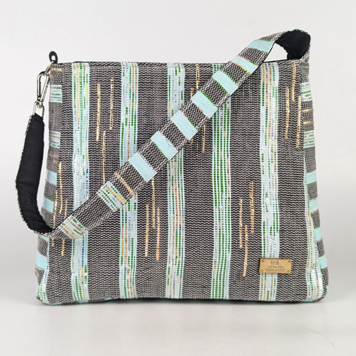 Upcycled Handcrafted Designer Trapeze Tote (TTD1125-002) PS_W