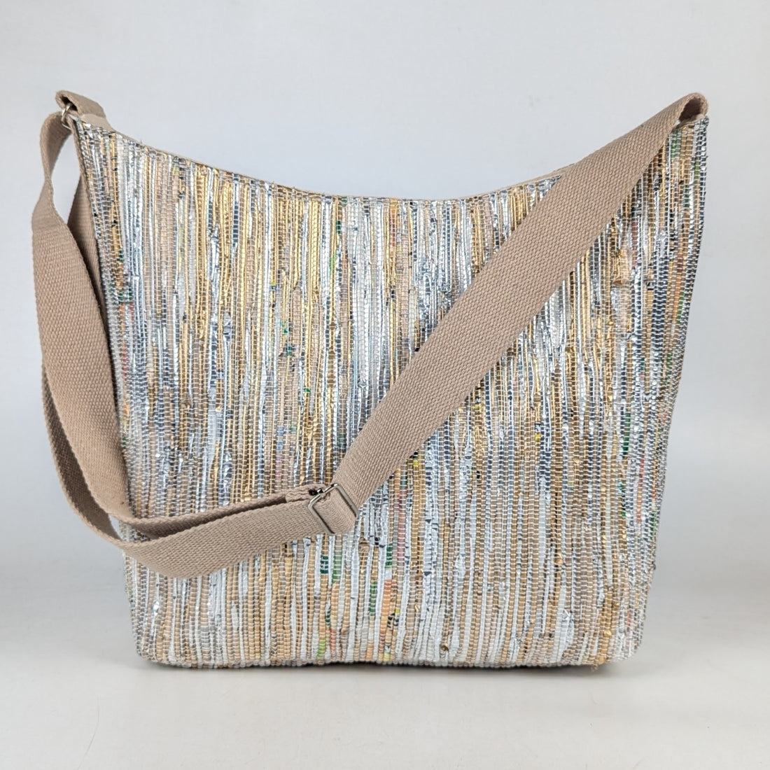 Upcycled Handcrafted Eclipse Jhola Tote (EJ1025-009) PS_W