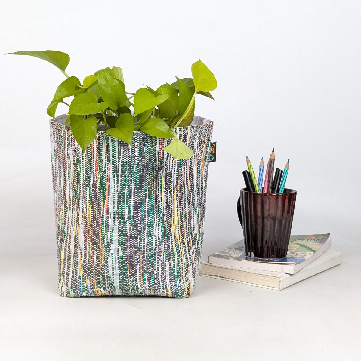 Upcycled Handcrafted Grow Pot Big (GPB0626-008) PS_W