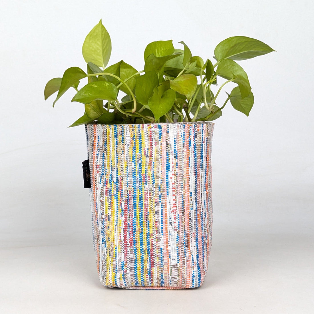 Upcycled Handcrafted Grow Pot Medium (GPM0626-003) PS_W 